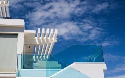 Expertos en Cerramientos de Cristal en Madrid: Calidad y Diseño